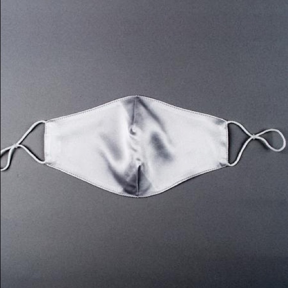 Satin in the Sky Face Mask - Picture 3 of 6